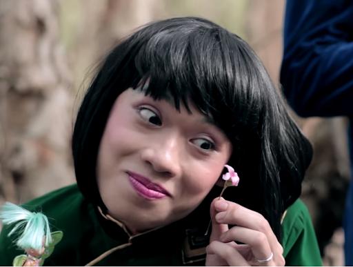 Quang Trung trả lời fans cực mặn khi được hỏi chiều cao, body 6 múi-8