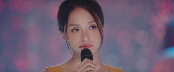 Hương Giang: Tại sao tôi lại thành kẻ dối trá chỉ vì vài thứ trên người làm bằng silicon?-6