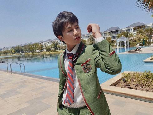 Jack tung loạt hình mới đầy thư sinh, lượt like ảnh gấp đôi cả teaser của K-ICM-2