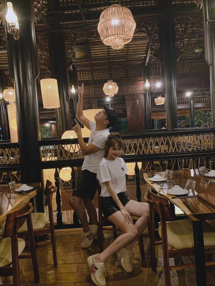 Trường Giang - Nhã Phương đón Valentine: Chồng được khen phong độ, vợ lộ khuyết điểm khó che-3