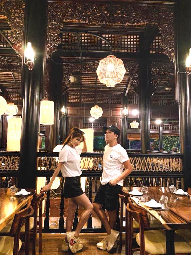 Trường Giang - Nhã Phương đón Valentine: Chồng được khen phong độ, vợ lộ khuyết điểm khó che-1