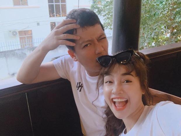 Trường Giang - Nhã Phương đón Valentine: Chồng được khen phong độ, vợ lộ khuyết điểm khó che-5