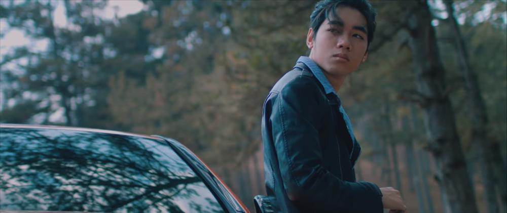 VÔ TIỀN KHOÁNG HẬU: Lượt dislike MV mới của K-ICM cao gấp đôi lượt xem vì tội treo đầu dê bán thịt chó-2