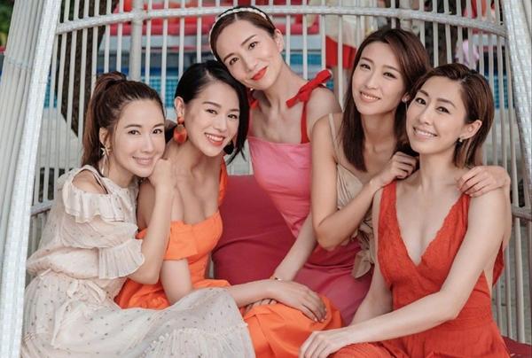 Mỹ nhân TVB lộ ảnh giường chiếu với chồng bạn thân, là chủ quán bar máu mặt-6