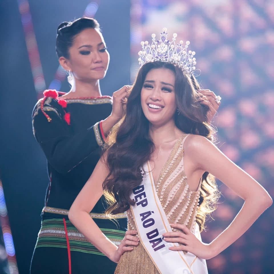 Uyên Linh - Minh Tú - Khánh Vân: Chật vật tham dự 1 cuộc thi tới 2 lần mới đoạt giải cao-14