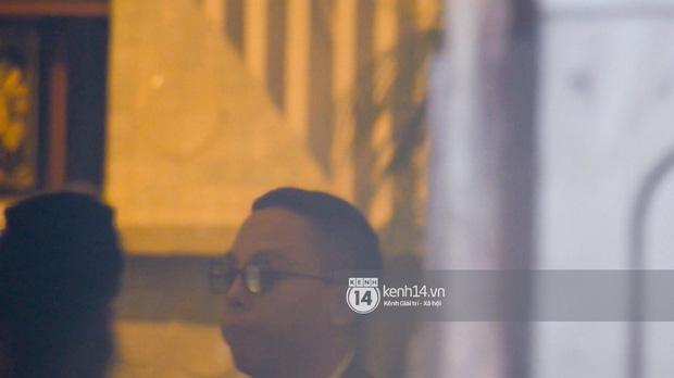 HOT: Cô dâu Tóc Tiên cười mãn nguyện bên chú rể Hoàng Touliver trong đám cưới bí mật-9