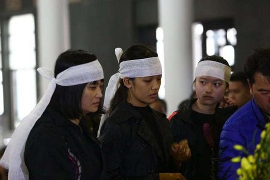 Con gái NSƯT Vũ Mạnh Dũng: 'Bố em ra đi đau lòng quá!'