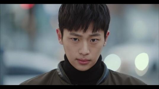 Sao nam đóng anh lính trẻ điển trai trong Hạ cánh nơi anh vừa nổi tiếng đã bị đe dọa, tống tiền-2