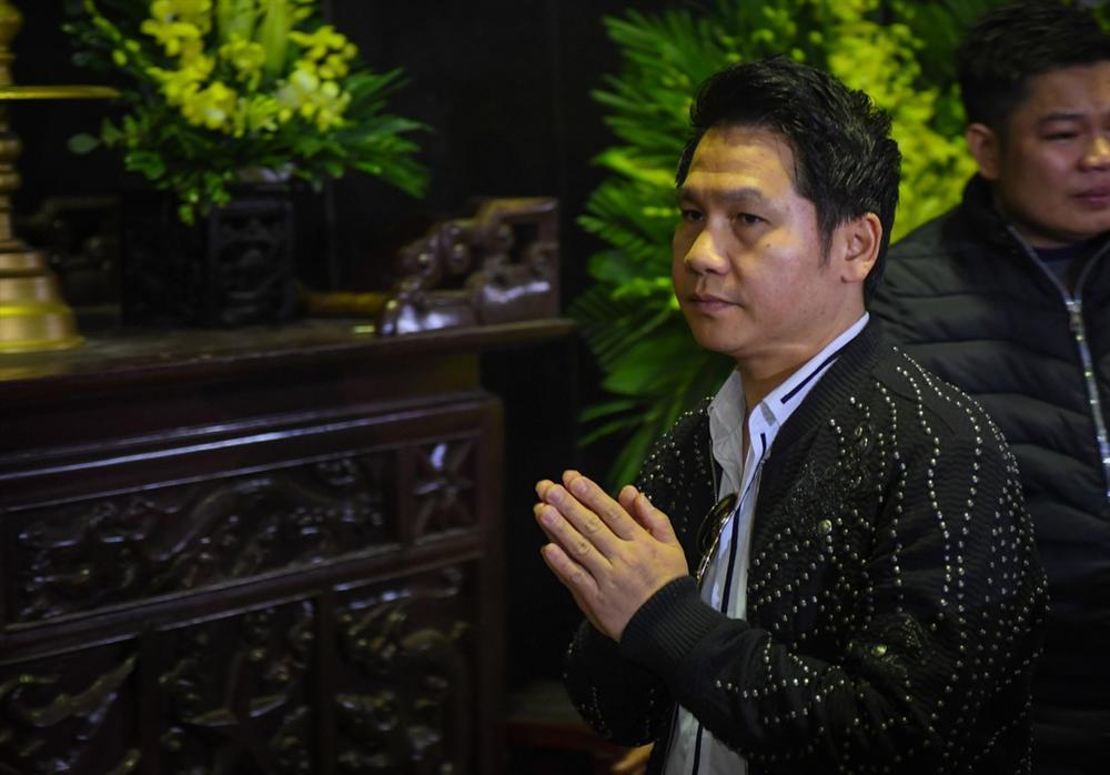 Nước mắt không ngừng rơi trong tang lễ NSƯT Vũ Mạnh Dũng-15