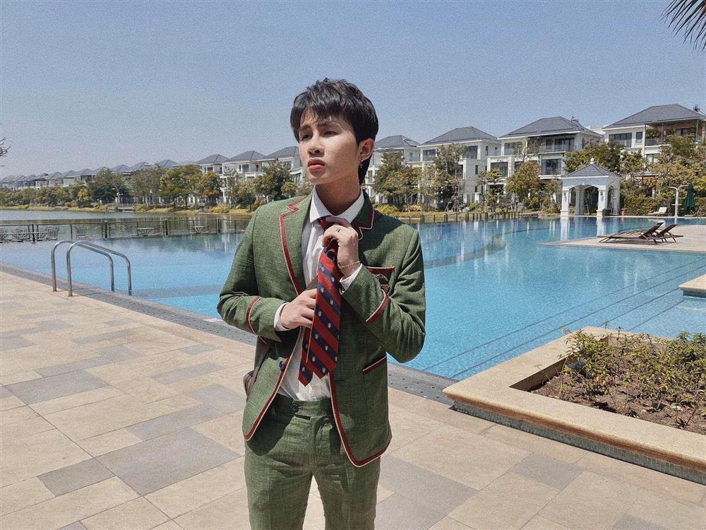 Check-in tại địa điểm Jack quay MV, Thúy Ngân chính là người tình màn ảnh mới của đàn em?-1