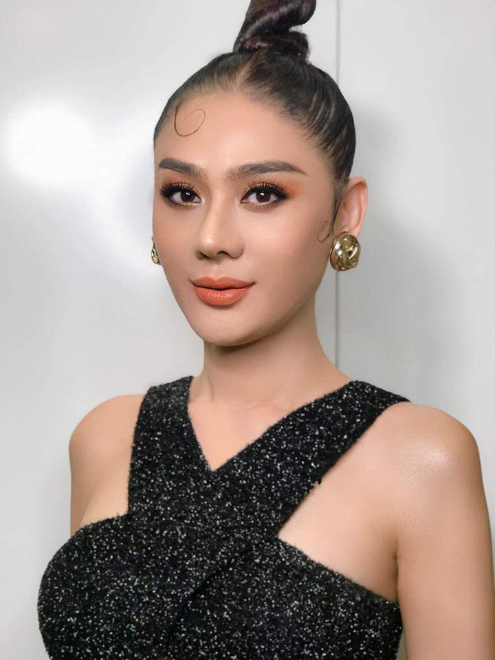 May mắn như Lâm Khánh Chi: Mặt mộc có thể kém sắc chứ ăn son, ăn phấn khó ai bằng-6