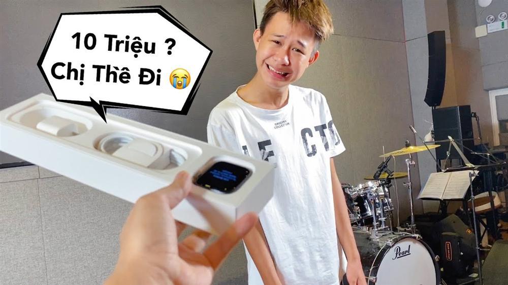 Chàng trai nghèo làm shipper bán chó cưng, đổi đời thành YouTuber triệu view là ai?-4