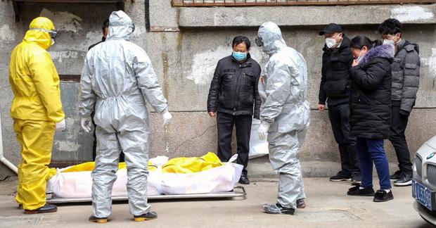 Bệnh nhân siêu lây nhiễm thực sự là gì và mối nguy họ mang lại khi dịch virus corona Covid-19 đang lây lan?-4