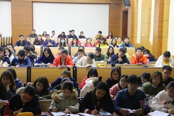 Bộ Giáo dục xem xét cho học sinh, sinh viên đi học lại từ ngày 2/3-1