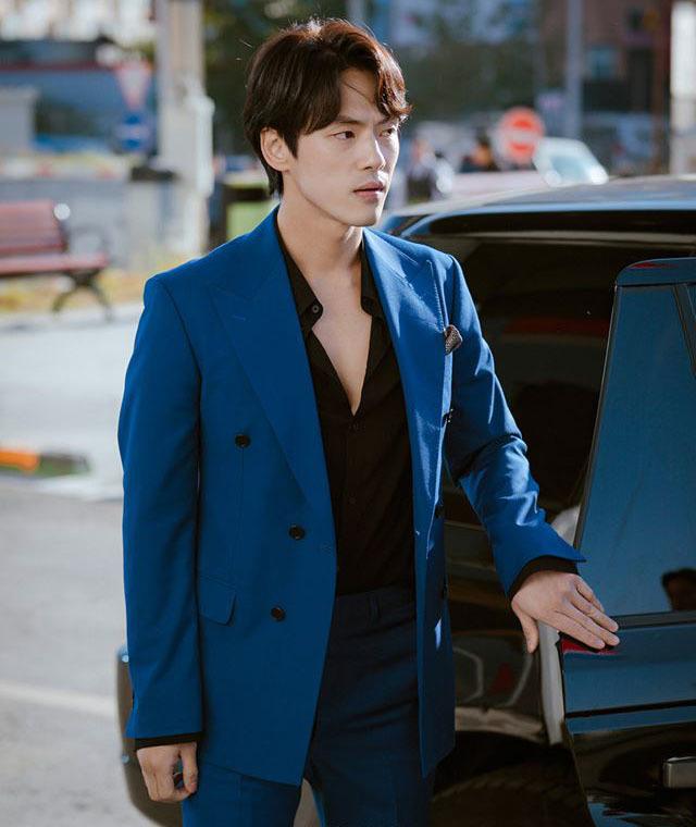 Hậu trường chưa kể về Hyun Bin, Son Ye Jin ở Hạ cánh nơi anh-1