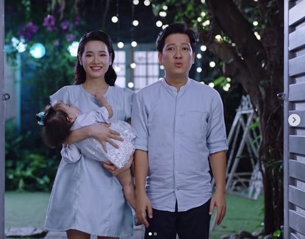 Soi bụng bà đẻ Jennifer Phạm, Nhã Phương, dân tình trầm trồ với phần ai cũng muốn giấu nhẹm-4