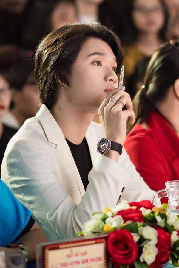 Quang Trung khóc hết nước mắt vì bị mất nhẫn hiệu nơi xứ người-2