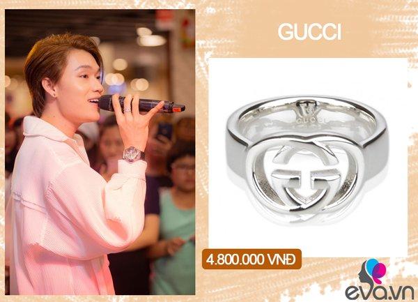 Quang Trung khóc hết nước mắt vì bị mất nhẫn hiệu nơi xứ người-4