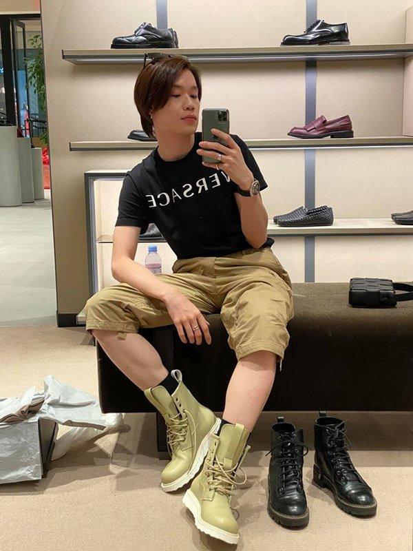 Quang Trung khóc hết nước mắt vì bị mất nhẫn hiệu nơi xứ người-6