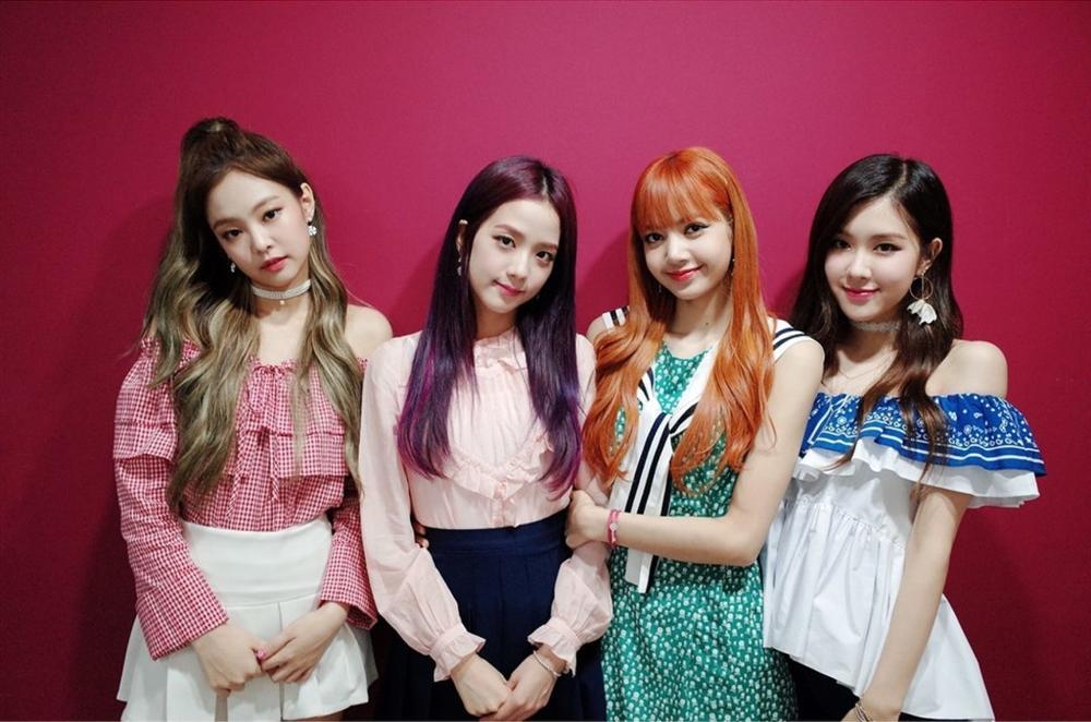 Lisa và những lần diện đồ bị chê xấu, không hợp với vóc dáng-5