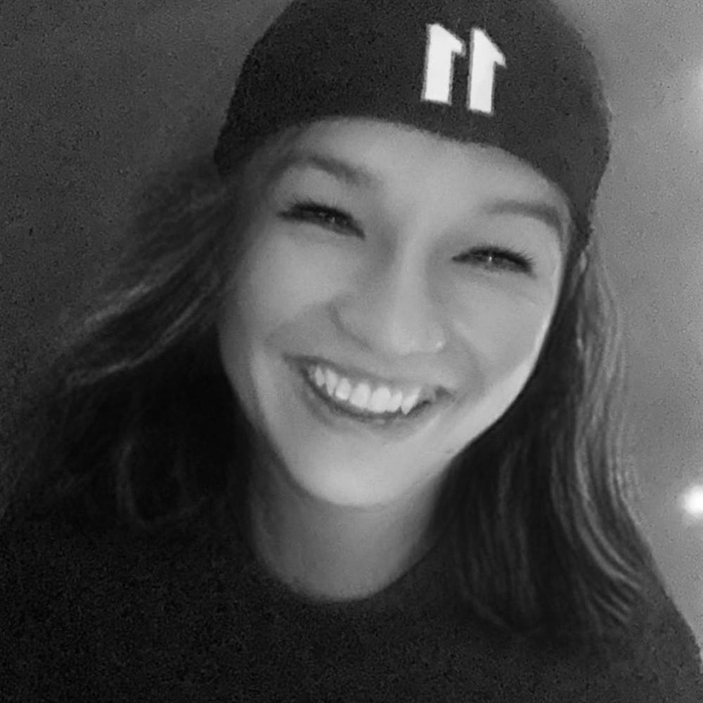 Hết hồn với Hoàng Touliver: Vừa xong đám cưới với Tóc Tiên liền cạo đầu dàn anh em chí cốt-14