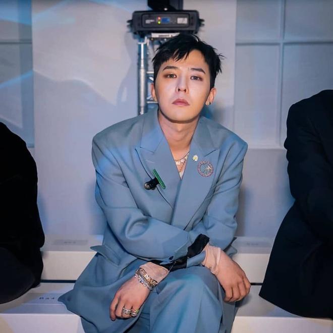 G-Dragon và dàn mỹ nam châu Á thích mặc đồ màu xanh khi dự sự kiện-1