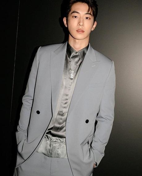 G-Dragon và dàn mỹ nam châu Á thích mặc đồ màu xanh khi dự sự kiện-9