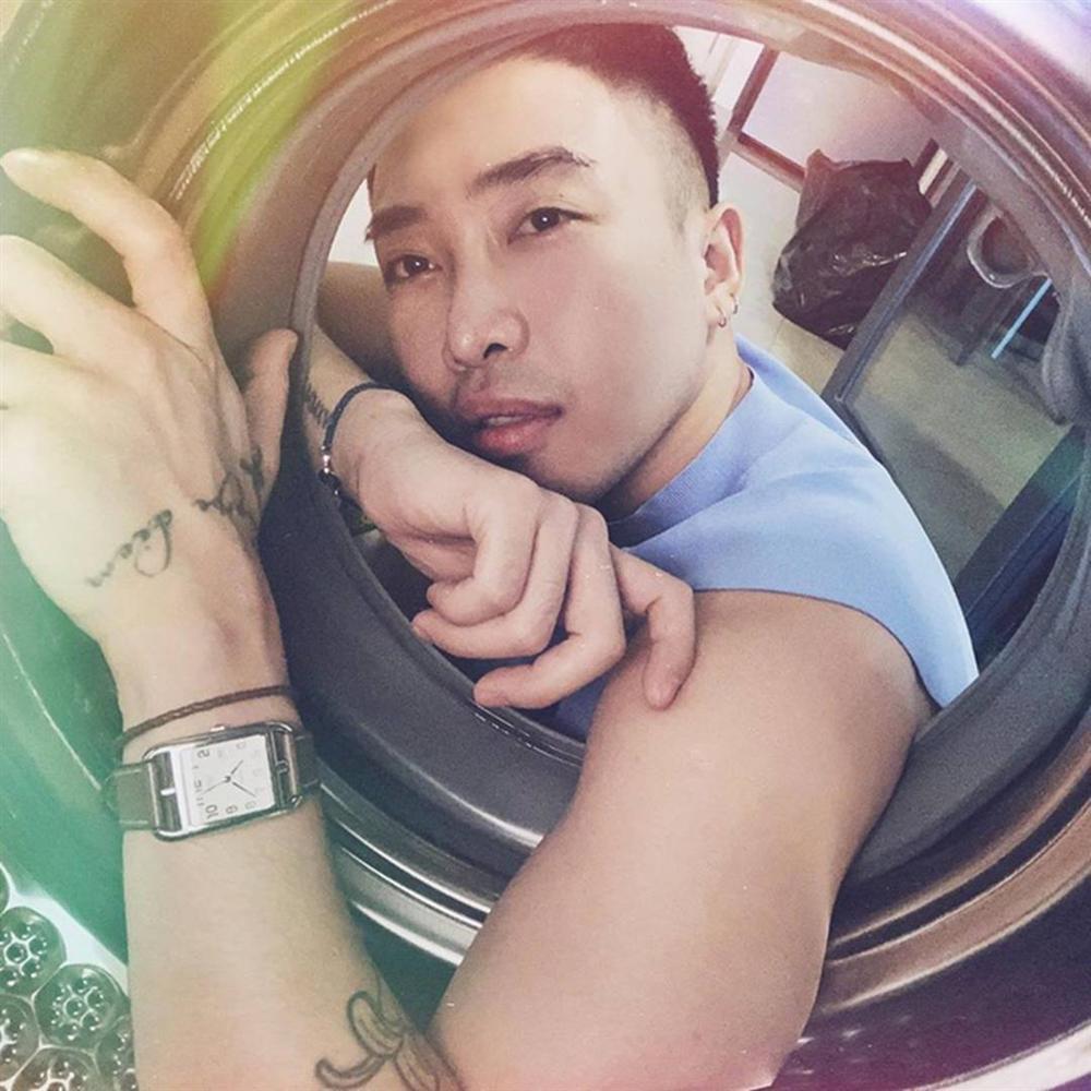 Dân mạng bắt trend sống ảo với nồi cơm điện, máy giặt, giấy bạc-3