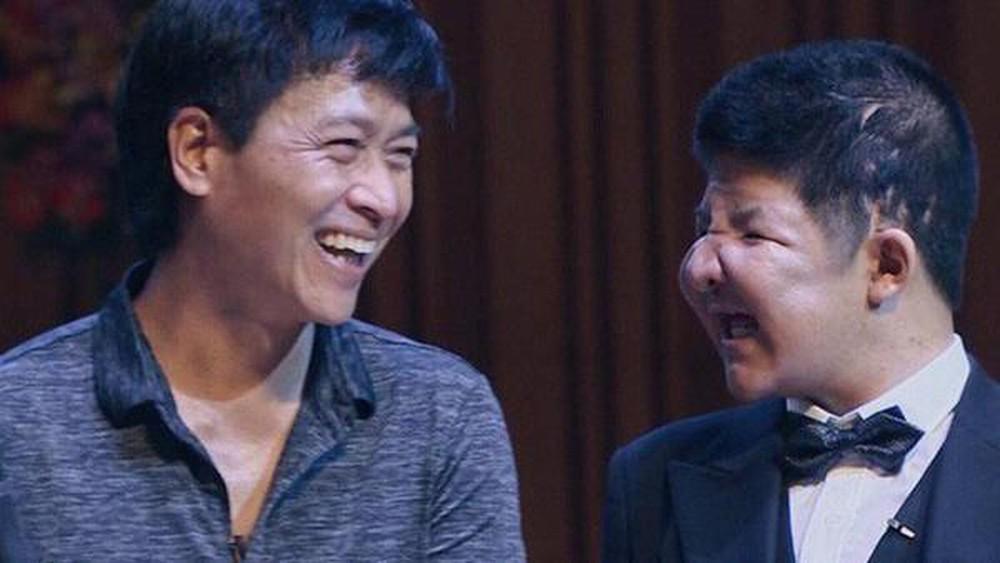 Đời thực 4 ông trưởng thôn hám tiền, láu cá: Kẻ giàu có, người phải bán nhà vì quý tử-4