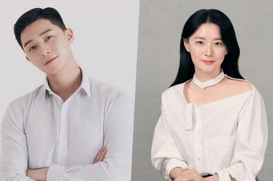 'Phó chủ tịch' Park Seo Joon và Lee Young Ae quyên góp tiền tỷ hỗ trợ chống dịch nCoV