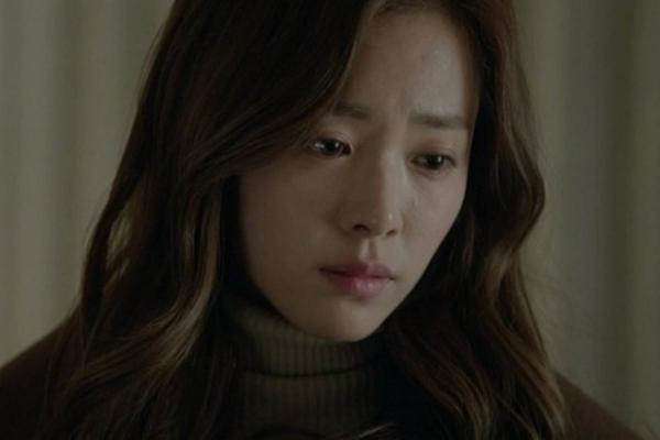 Đêm tân hôn mẹ chồng đứng chờ ngoài cửa, tôi hãi hùng biết mục đích của bà-3