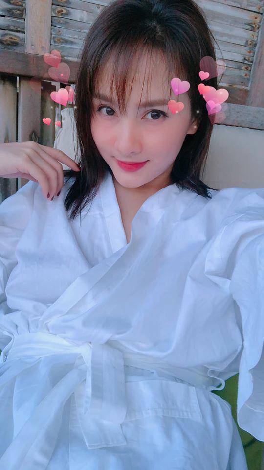 Vừa khoe nhà tiền tỷ, Bảo Thanh lên đời phong cách với tóc mái lưa thưa lạ mắt-2