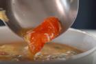 Tuyệt chiêu làm canh trứng cà chua chuẩn cơm mẹ nấu