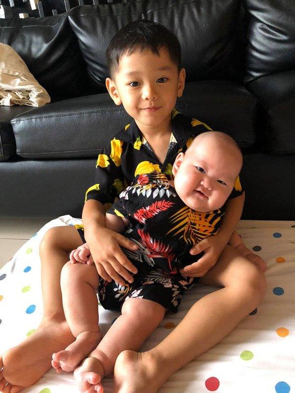 Trà My Idol đăng ảnh hồi bé, dân mạng giật mình vì giống hệt quý tử đầu lòng-11