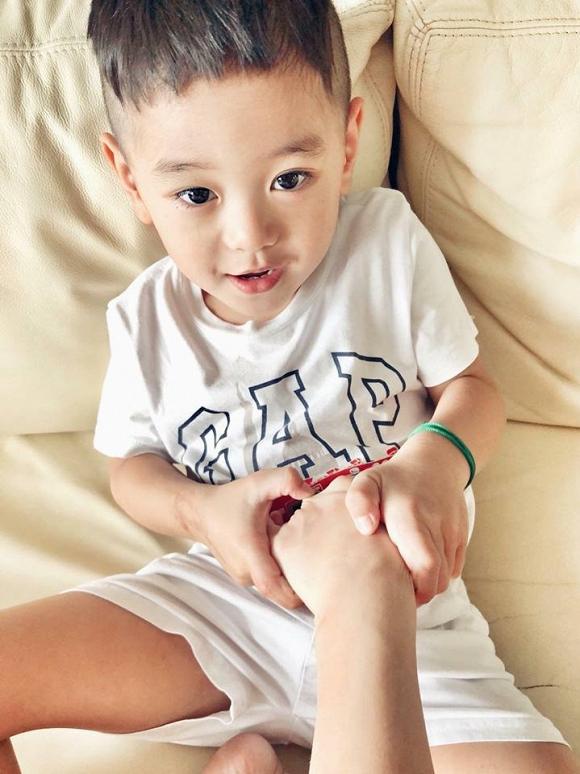 Trà My Idol đăng ảnh hồi bé, dân mạng giật mình vì giống hệt quý tử đầu lòng-6