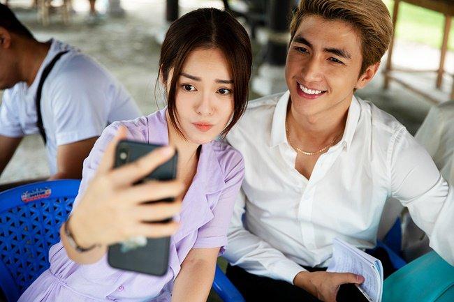 Mỹ nhân Việt cư xử ra sao khi bị khán giả nhắn tin chửi khiếm nhã thẳng mặt?-7