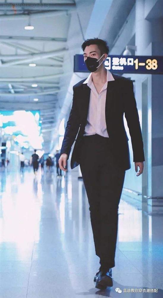 Những nam thần Cbiz sở hữu cơ thể tỉ lệ vàng, chân dài miên man khiến chị em mê mẩn-4