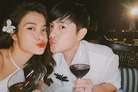 Ông Cao Thắng đúng chuẩn ông chồng kiểu mẫu: Vào bếp nấu ăn, chưa biết kết quả ra sao nhưng đã ghi điểm bởi độ chiều vợ