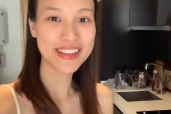 Bên trong căn hộ của vợ chồng Hoàng Oanh ở Singapore