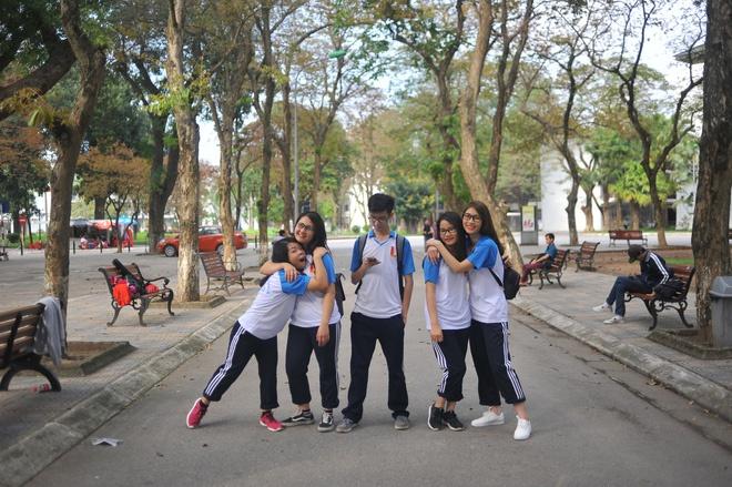 Hội bạn thân từ sinh viên Bách khoa đến cùng tốt nghiệp thạc sĩ ở Pháp-3