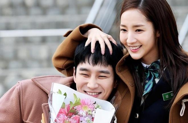 Thiếu gia bất tài của Tầng lớp Itaewon từng yêu thầm Song Hye Kyo-7