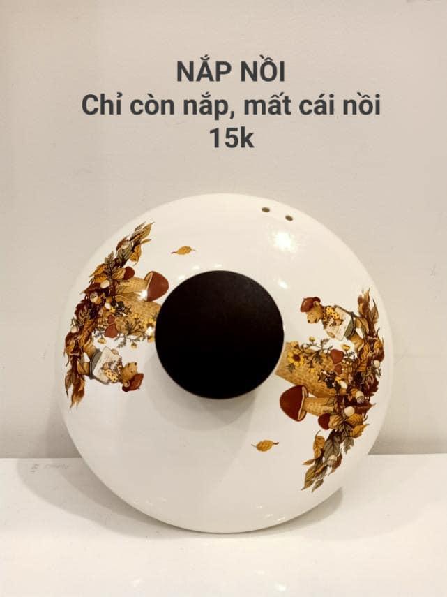 Jun Phạm thanh lý đồ đạc, dân mạng ngã ngửa khi thấy có cả quần tà lỏn của Trúc Nhân-1