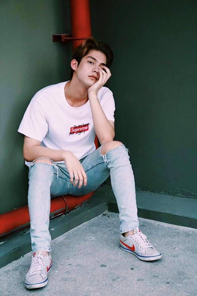 Vẻ đẹp khó cưỡng của nam thần mới trong làng đam mỹ Thái Lan-13