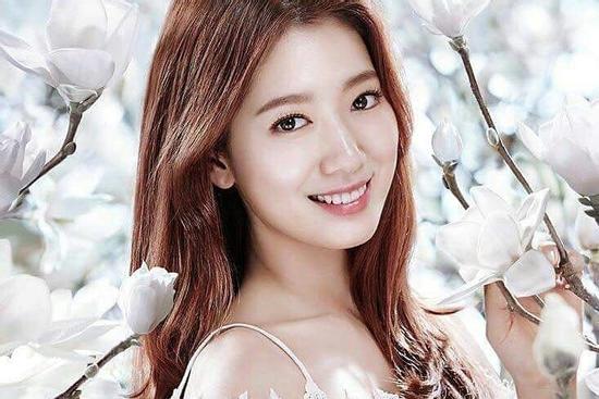 Tử vi thứ Năm ngày 27/2/2020 của 12 con giáp: Dậu thăng tiến sự nghiệp, Hợi tránh mang thị phi