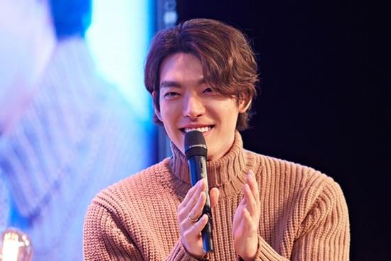 Kim Woo Bin quyên góp hơn 80 nghìn USD dù vừa điều trị ung thư