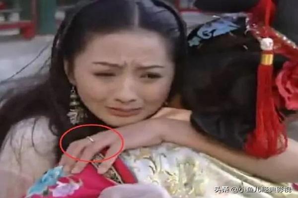 Chuyện xấu hổ của Hoàn Châu Cách Cách: Triệu Vy trộm quần, Lâm Tâm Như khóc không ra nước mắt-10