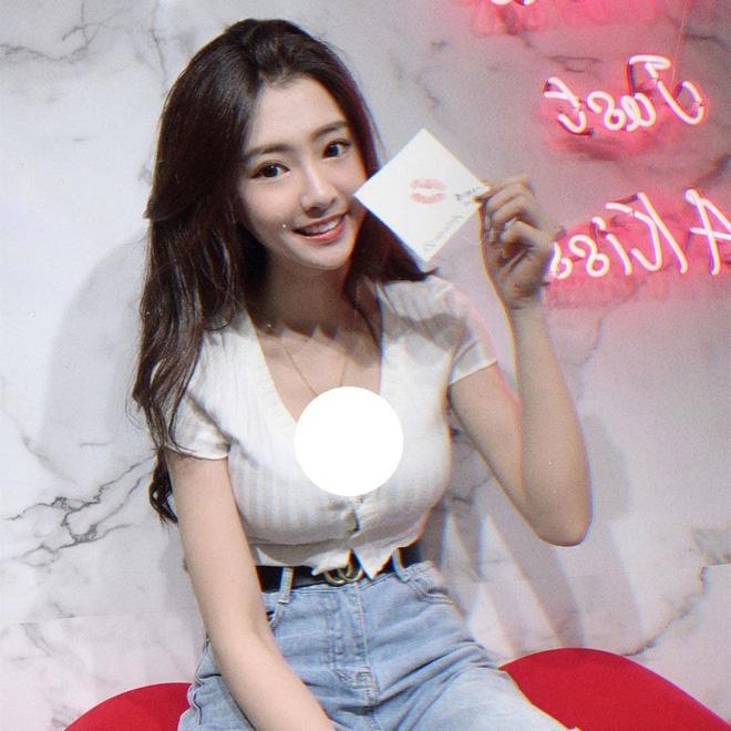 Chỉ một bức ảnh cô gái bỗng nổi đình đám, vào trang cá nhân còn choáng váng hơn-6