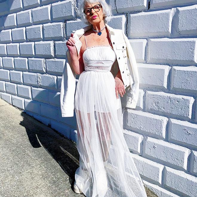 Bà lão 92 tuổi nổi tiếng nhờ ăn mặc cá tính, sexy như giới trẻ-6