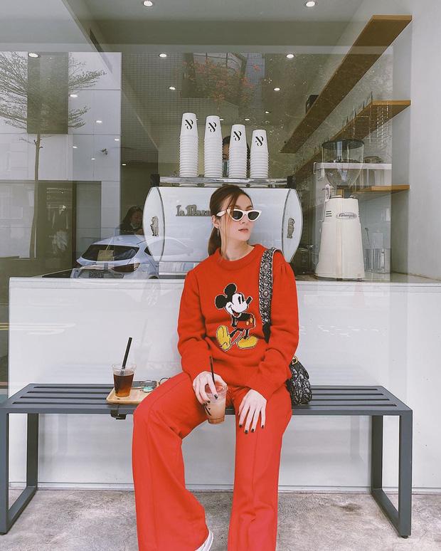 MC Hoàng Oanh bầu bí vẫn mang giày cao gót - Trương Hồ Phương Nga đi dép tổ ong giản dị-9