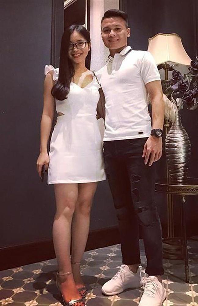 Từng ăn ý trong từng chiếc quần chiếc áo, bảo sao CĐM không mong Quang Hải-Nhật Lê tái hợp-14